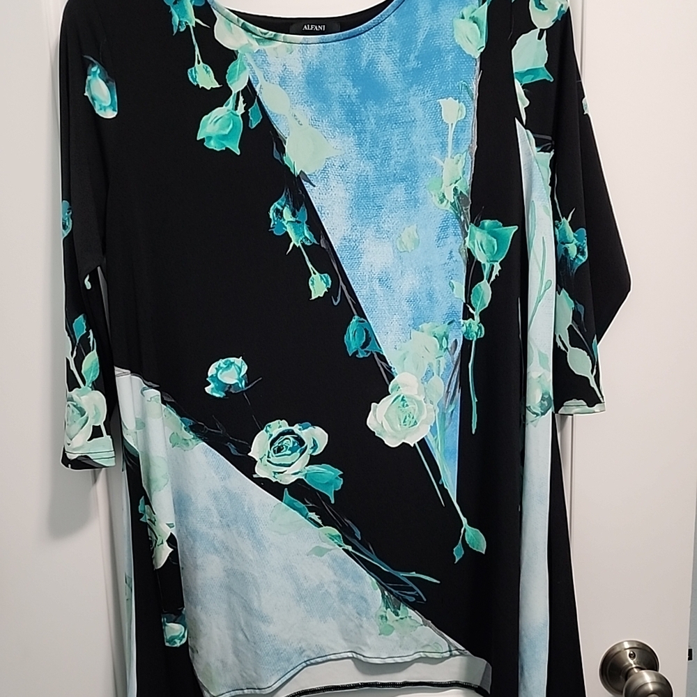 Alfani Black & Aqua Floral Print Tunic Top